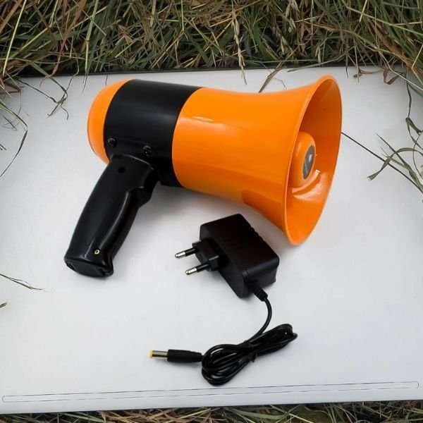 Portable Megaphone | Lightweight Bull Horn for Cheerleading