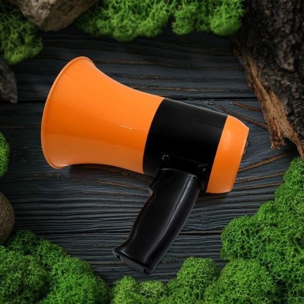 Portable Megaphone | Lightweight Bull Horn for Cheerleading - Image 2