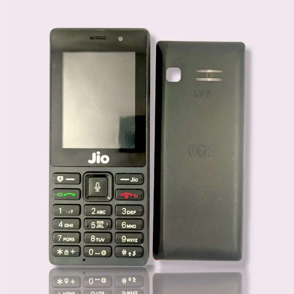 Jio F220 Mobile Phone - Basic, Reliable with Long Battery - Image 5